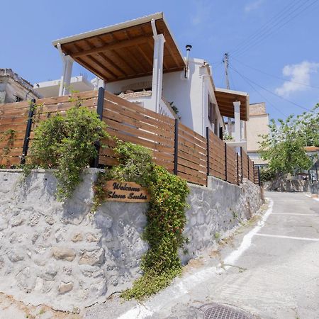 The Stone Suite Moraitika Exterior foto