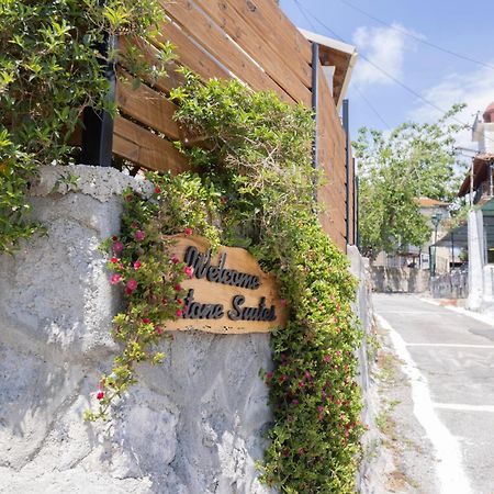 The Stone Suite Moraitika Exterior foto