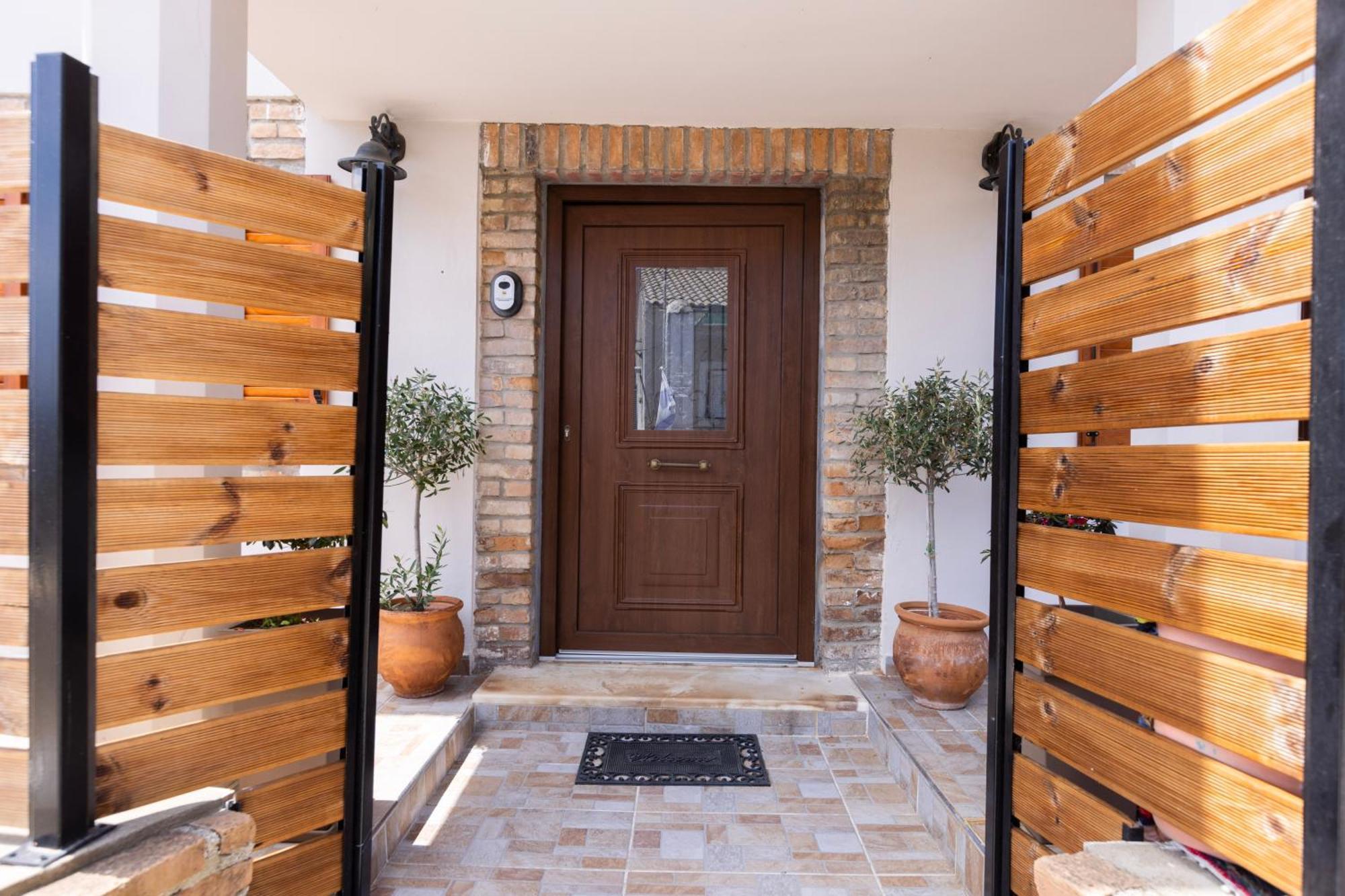 The Stone Suite Moraitika Exterior foto